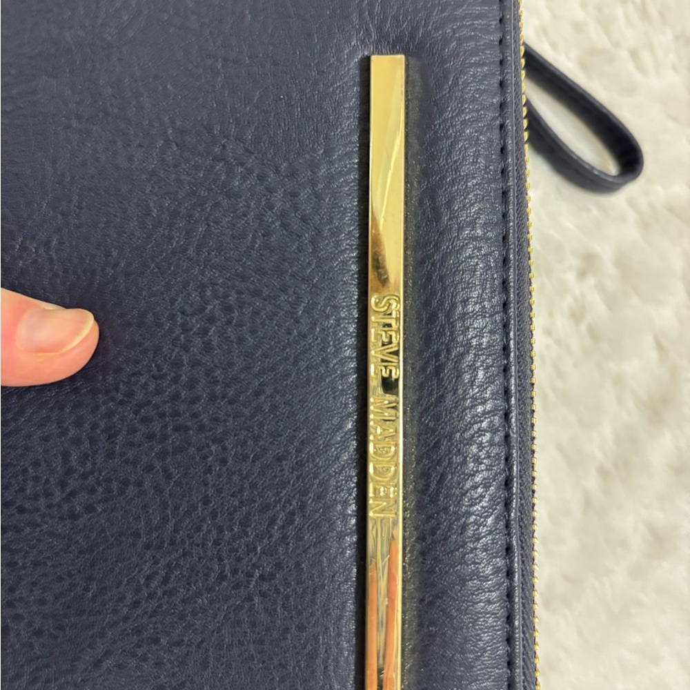 Steve Madden Navy Blue Clutch Wallet